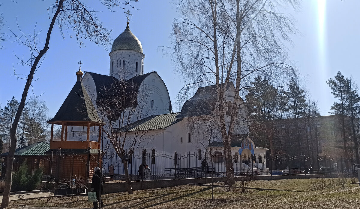 Наш храм освящен в честь иконы Владимирско-Оранской Божией Матери