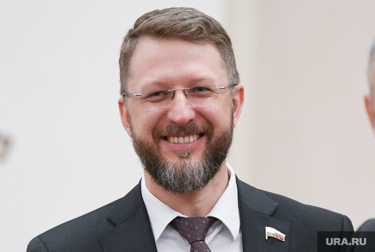    Дмитрий Погорелый рассказал о правовой коллизии в отношении статуса малоимущих