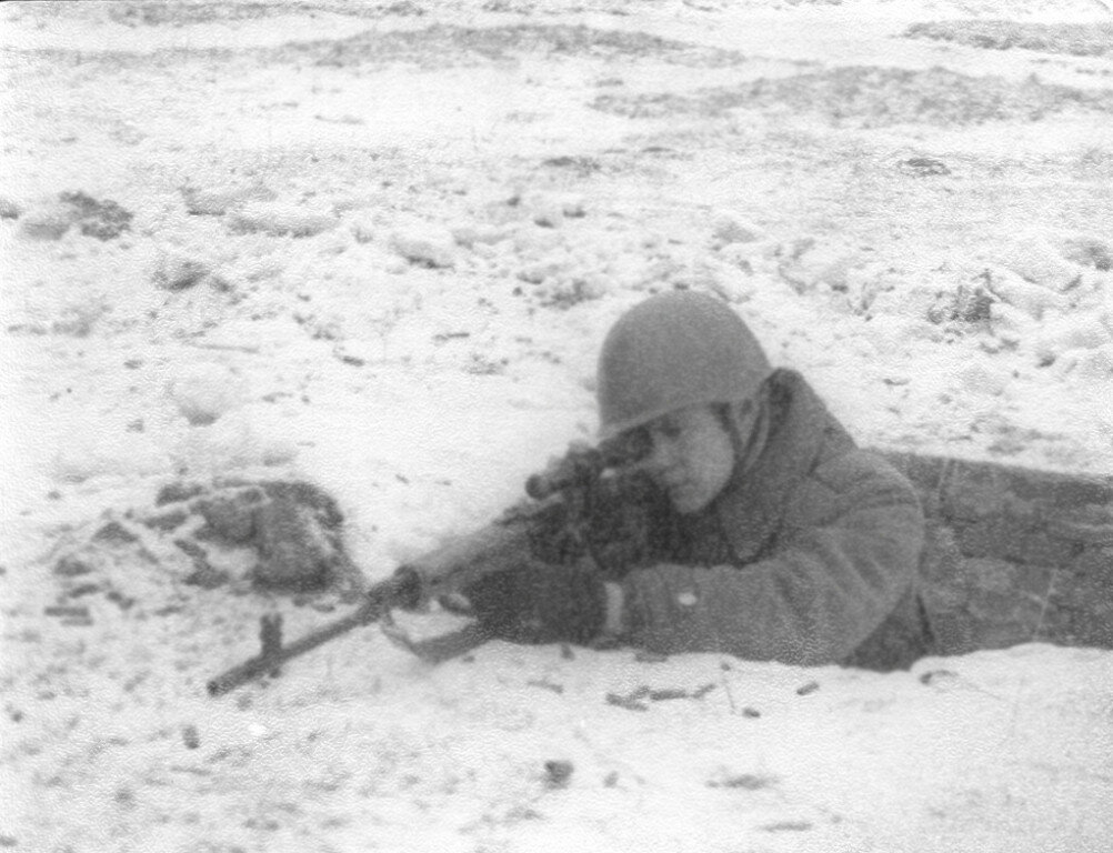 снайпер гв.67 МСП Андрей Рыбаков...