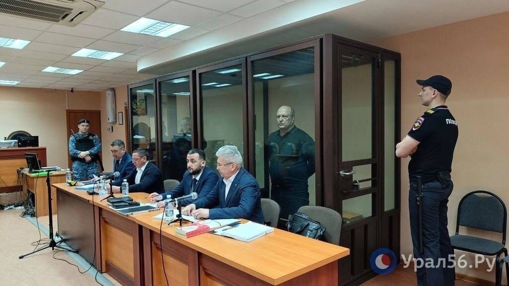    В Оренбурге началось первое судебное заседание по делу Сергея Корчагина и Василия Саввона