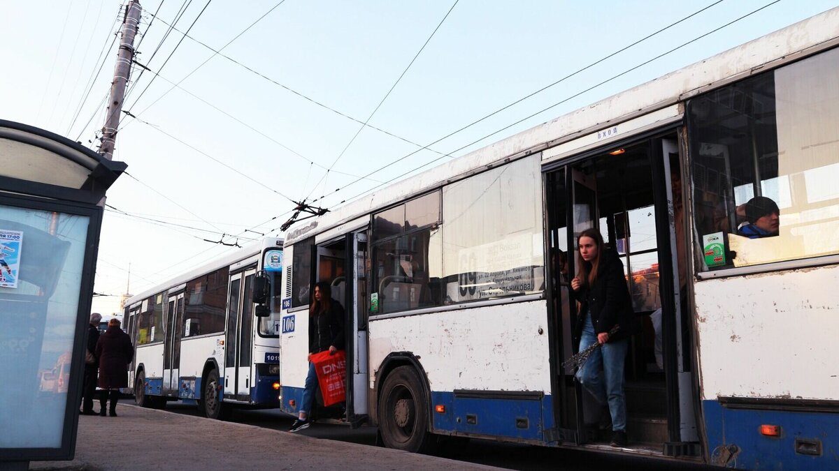     В Тюмени организовали проверку высадки 13-летней школьницы из автобуса по инициативе председателя комитета по соцполитике Тюменской облдумы Ольги Швецовой, сообщили в региональном отделении партии «Единой России».