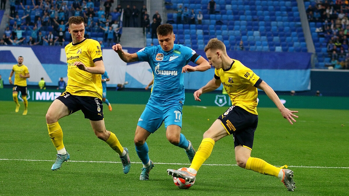    "Ростов" - "Зенит" - главная афиша 23 тура чемпионата России по футболу. Фото: GLOBAL LOOK PRESS