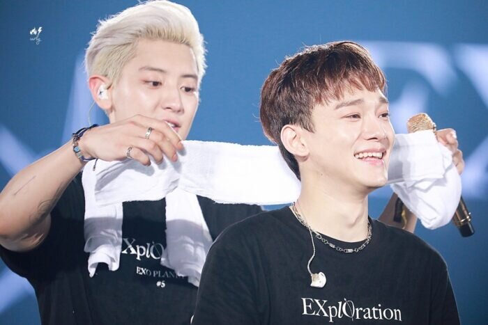    Чен и Чанель были встречены молчанием на фанатском мероприятии EXO’CLOCK — Как это произошло?