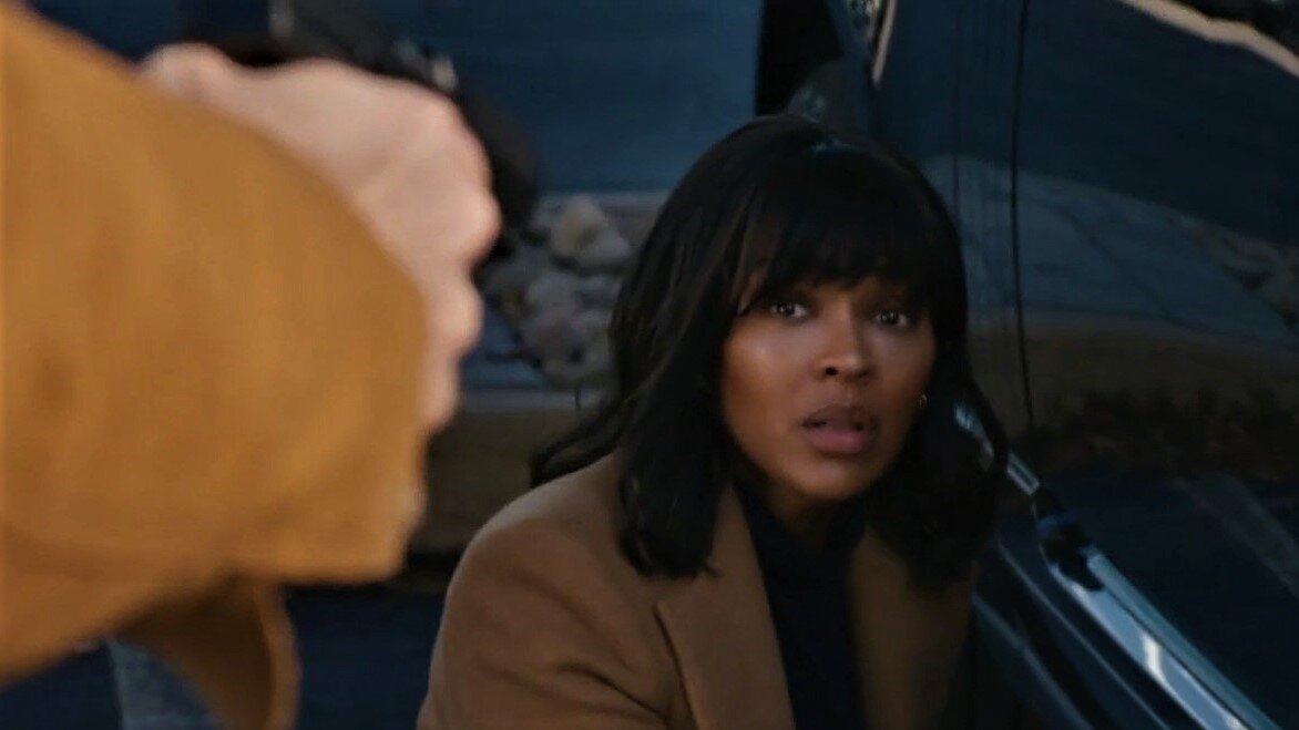 Скриншот из триллера "Death Saved My Life".