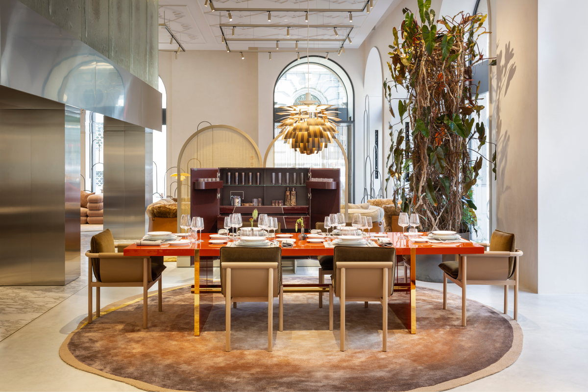    Fendi Casa и Louis Poulsen показали коллаборацию на Миланской неделе дизайна (фото 3)