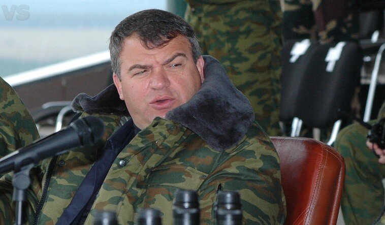 Анатолий Сердюков. Фото:  mirtesen.ru