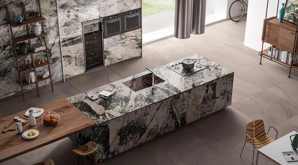 натуральный гранит в интерьере кухни