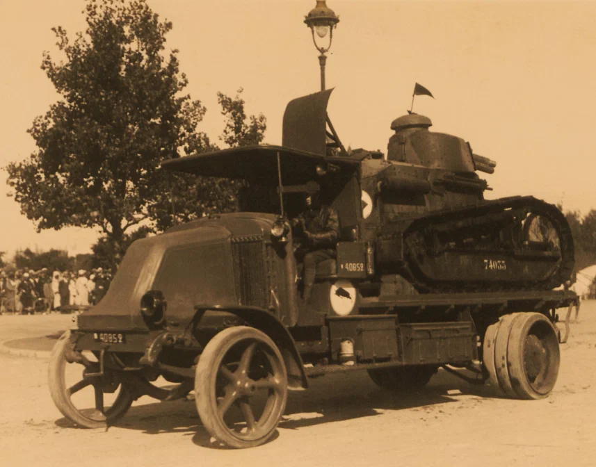 Renault type d. Renault Fu Series 7.