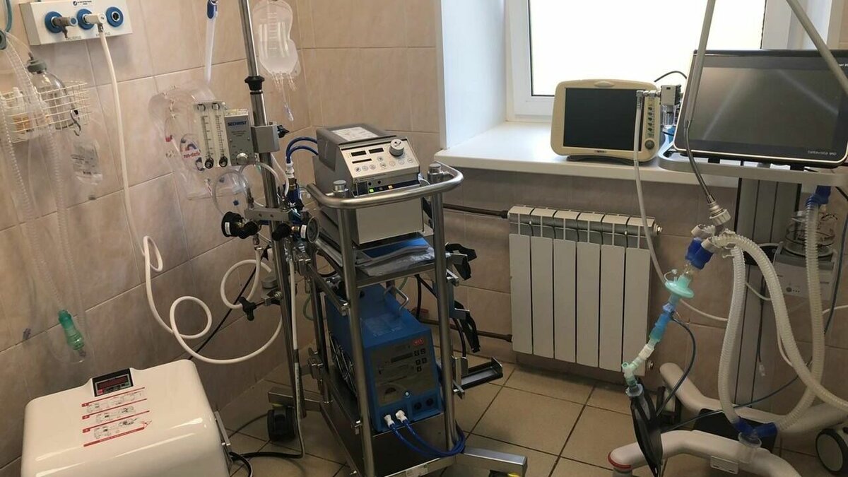     В Республиканскую больницу было перечислено около 1,2 млн для лечения пациента. Об этом рассказал министр здравоохранения региона в соцсетях.