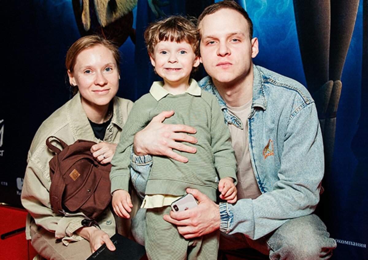 Стеклов сын. Даниил стеклов. Даниил стеклов. Данил стеклов. Стеклов младший актер.