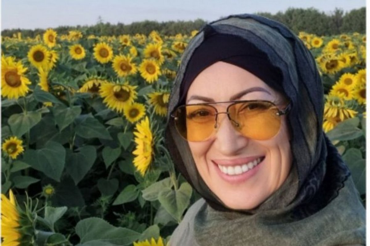    Марина Рамазановна возглавила колхоз после смерти своего отца.