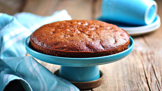    Недорого и вкусно: мягкий пирог на стакане кефира и остатках варенья всего за 1 час Анастасия Романова