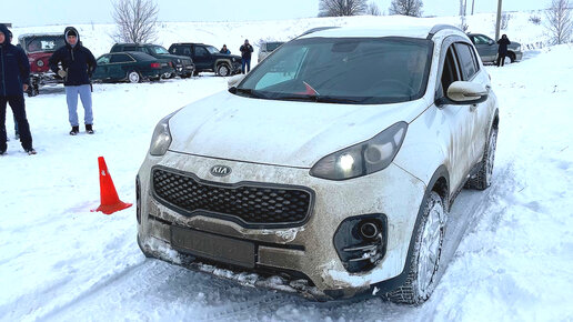 Кроссовер против седана. Kia Sportage 4х4 против Subaru Impreza 4х4