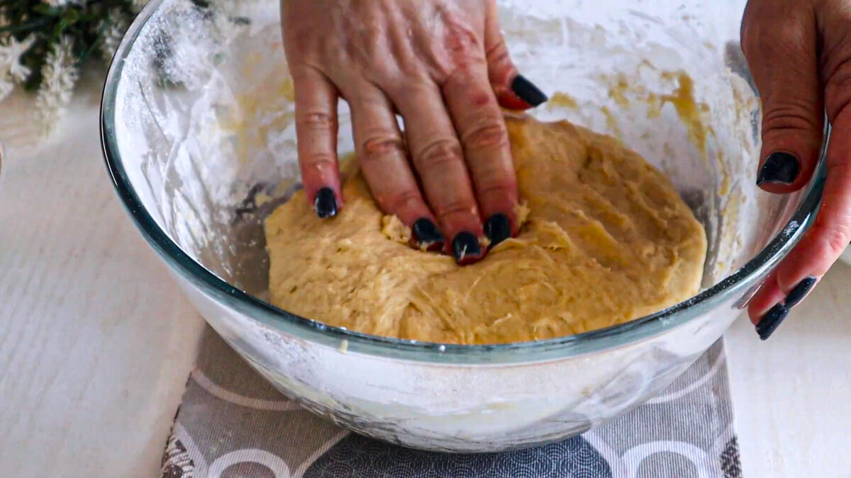 Не пирог а сказка! Обалденный, необыкновенный, воздушный как облако со сгущёнкой.