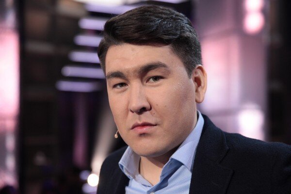 Азамат Мусагалиев 