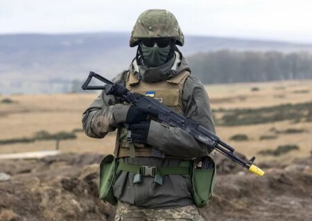    Украинские военные пытают российских пленных за донаты