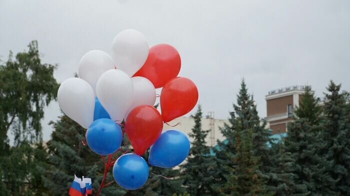     Воздушные шары не планируется запрещать проносить в парки Нижнего Новгорода. Об этом NewsNN рассказали в МАУК «Дирекция парков и скверов».