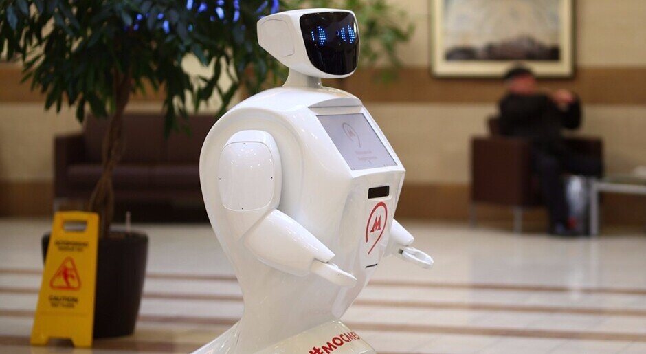 EBO X — это очаровательный умный робот, который может выполнять множество функций в доме. Инженеры компании Enabot впервые показали его на CES 2023.-2