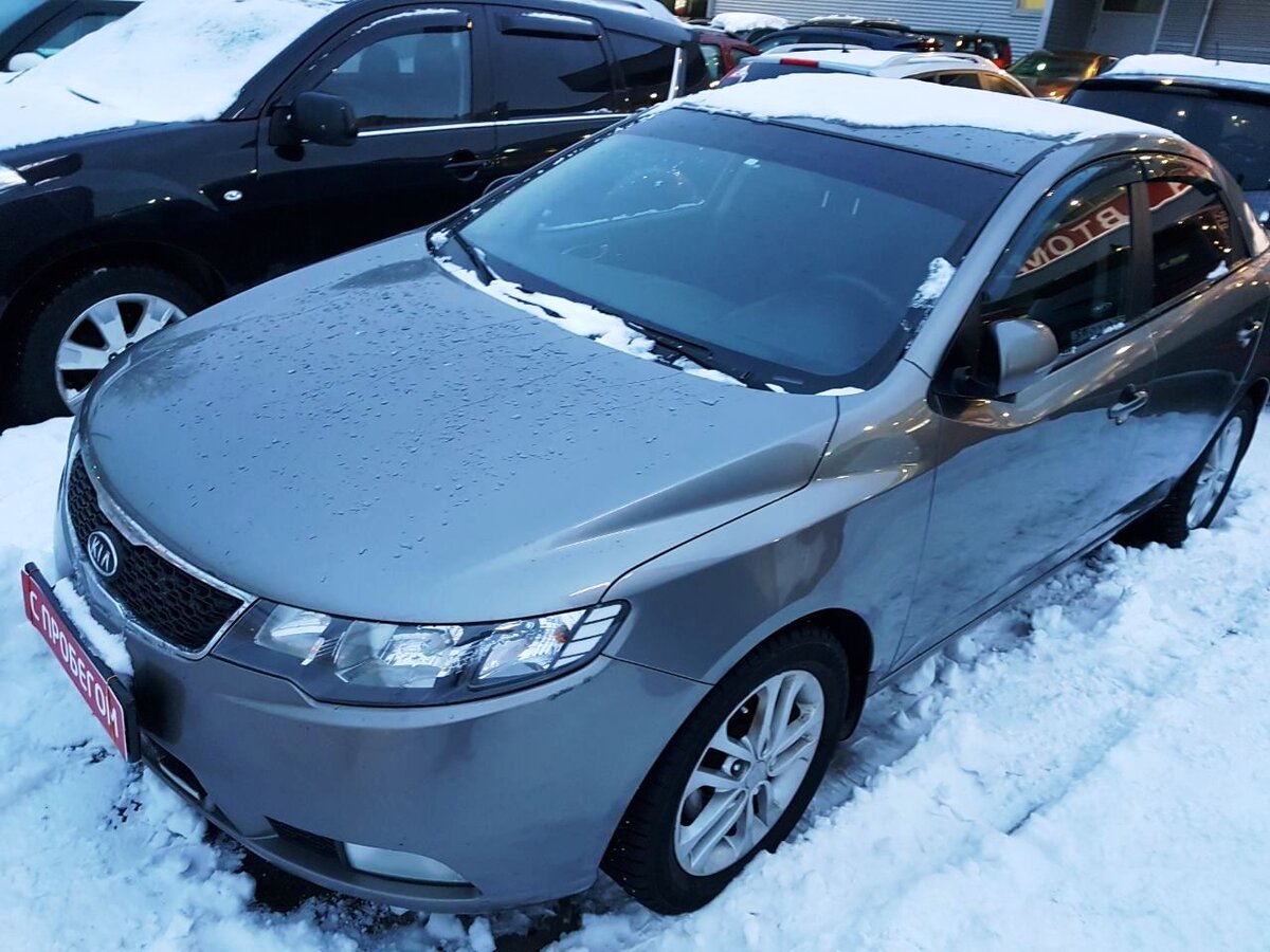 Kia Cerato 2
Год выпуска – 2011
Заявленный пробег: 84000 км
Двигатель: 1.6 Gamma II G4FC (126 л.с.