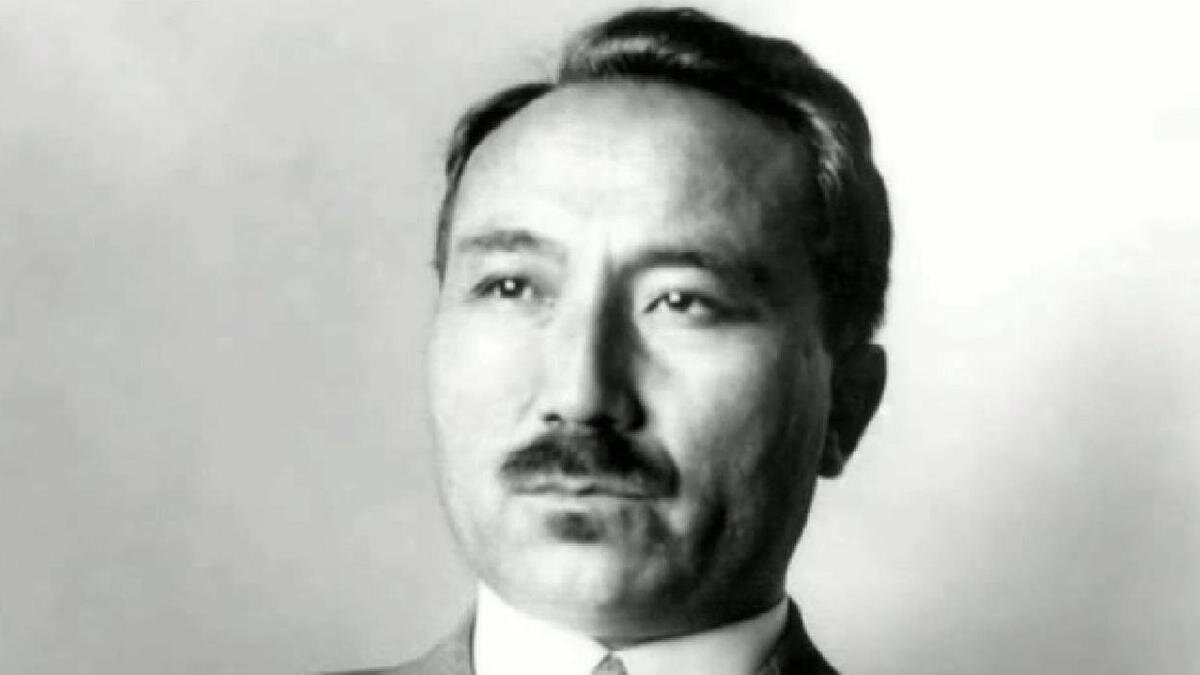    Сакен Сейфуллин:YouTube / Наталья Тележинская