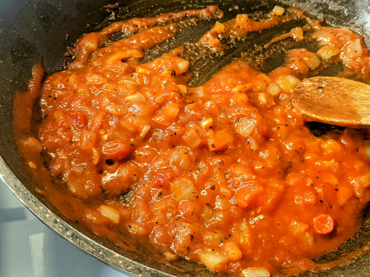 Можно еще сюда добавить фасоль