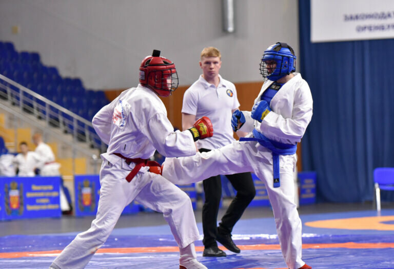    В Оренбуржье прошло первенство по армейскому рукопашному бою, посвященное участникам СВО Кристина Просвиркина