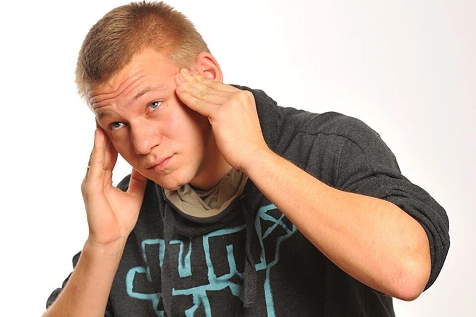     Продолжительные головные боли могу говорить об онкологии. Иван ВИСЛОВ