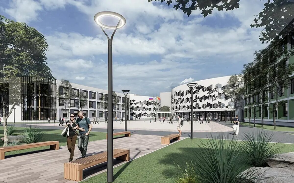 Самая большая школа в России