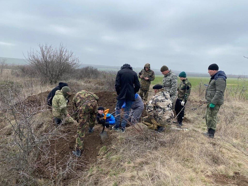     В 2023 году экспедиция началась на безымянной высоте у села Берестово. Фото: Андрей Кудряков.