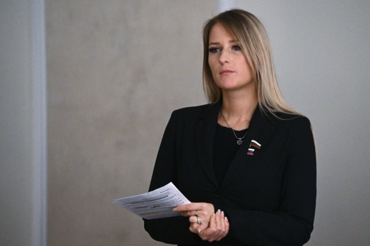    Лантратова предложила создать на телеканалах дирекции детского вещания