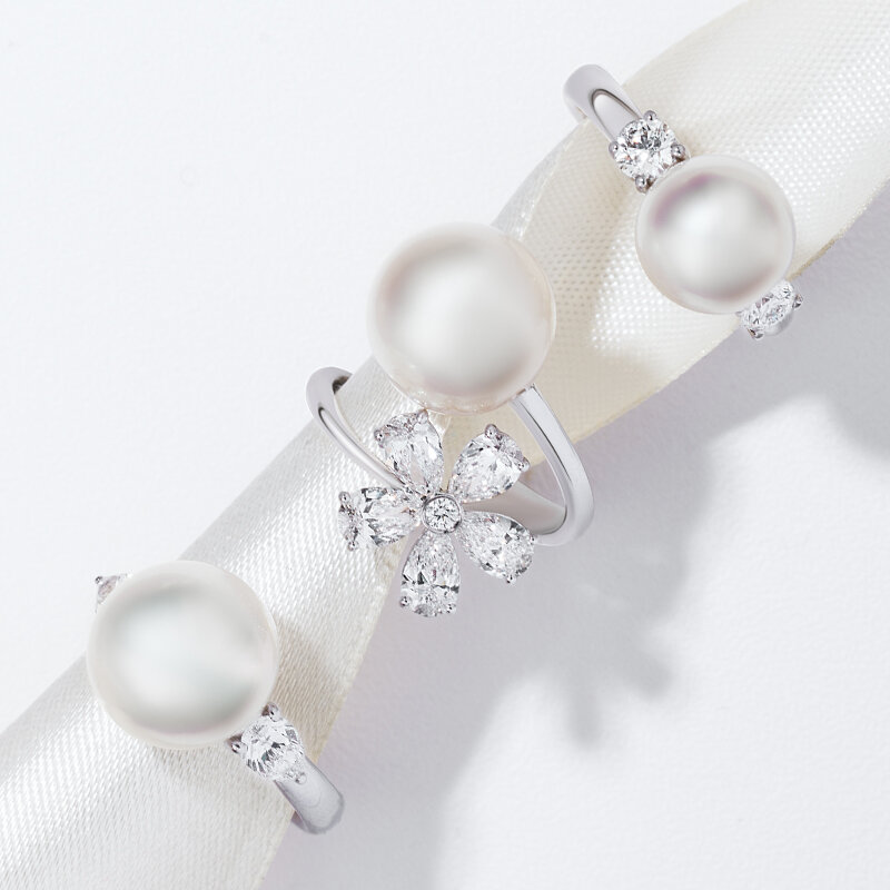 Кольца Mercury из коллекций Classic и Flower