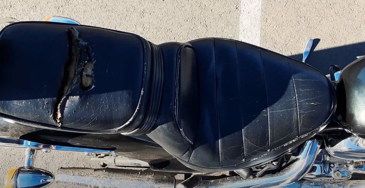      Двухсекционное сиденье