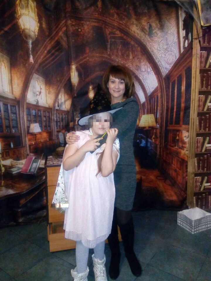    Елена Тесленко с дочерью Ариной