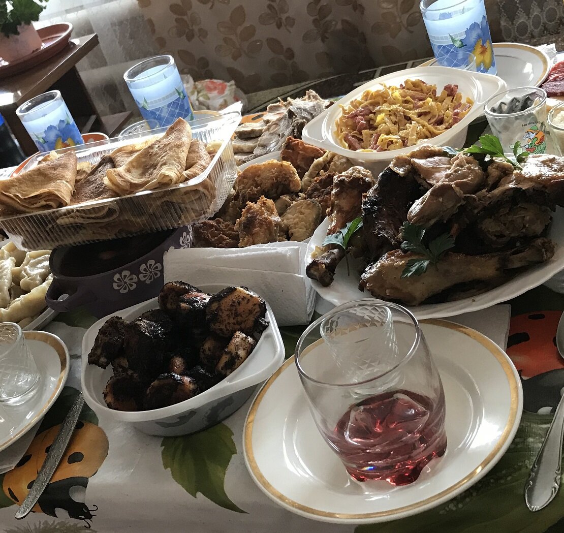 Примерно такой стол был...