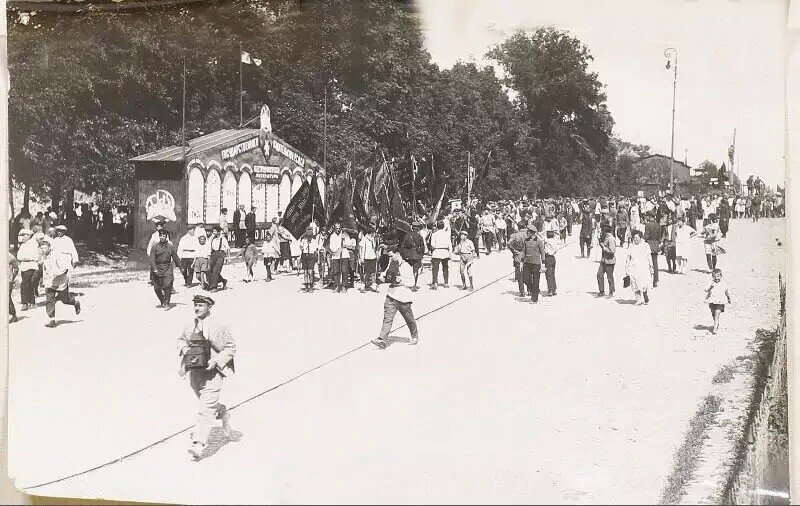 Межрайонный пионерский слет. Нижний Новгород 1926-1927 год.