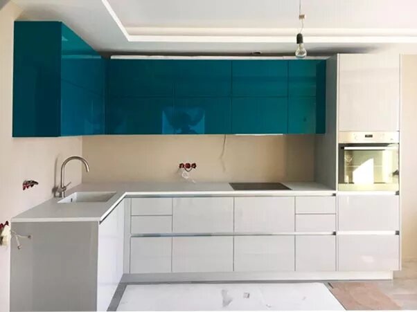 Кухня сразу после установки