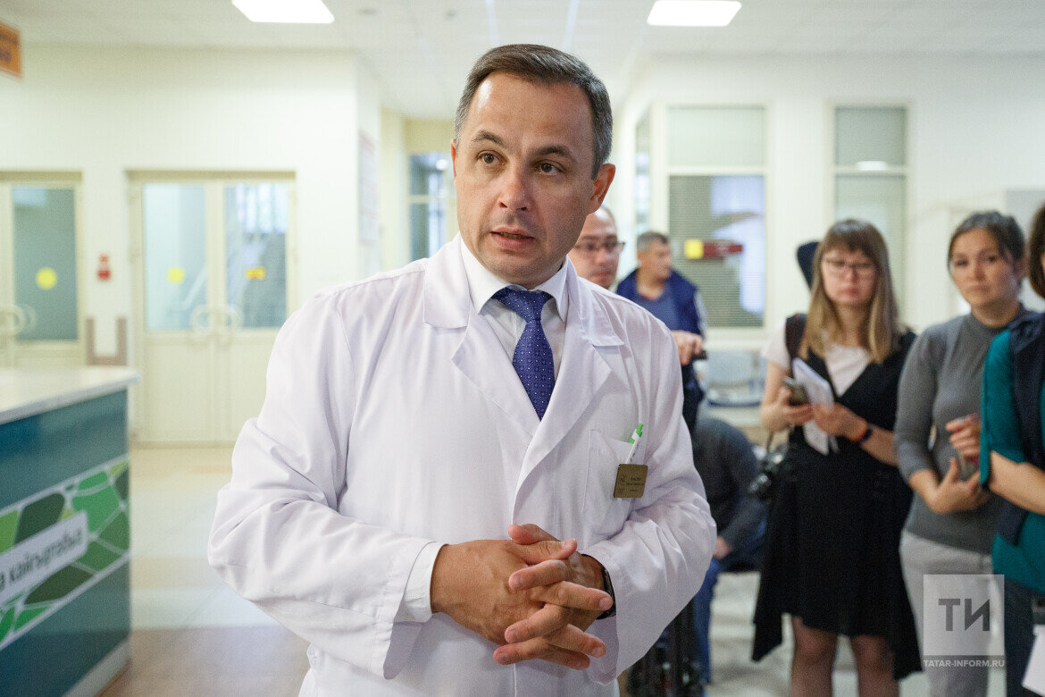 Грипп татар информ. Врач информ. Углубленная диспансеризация. Врачи в больнице. Врач информ.