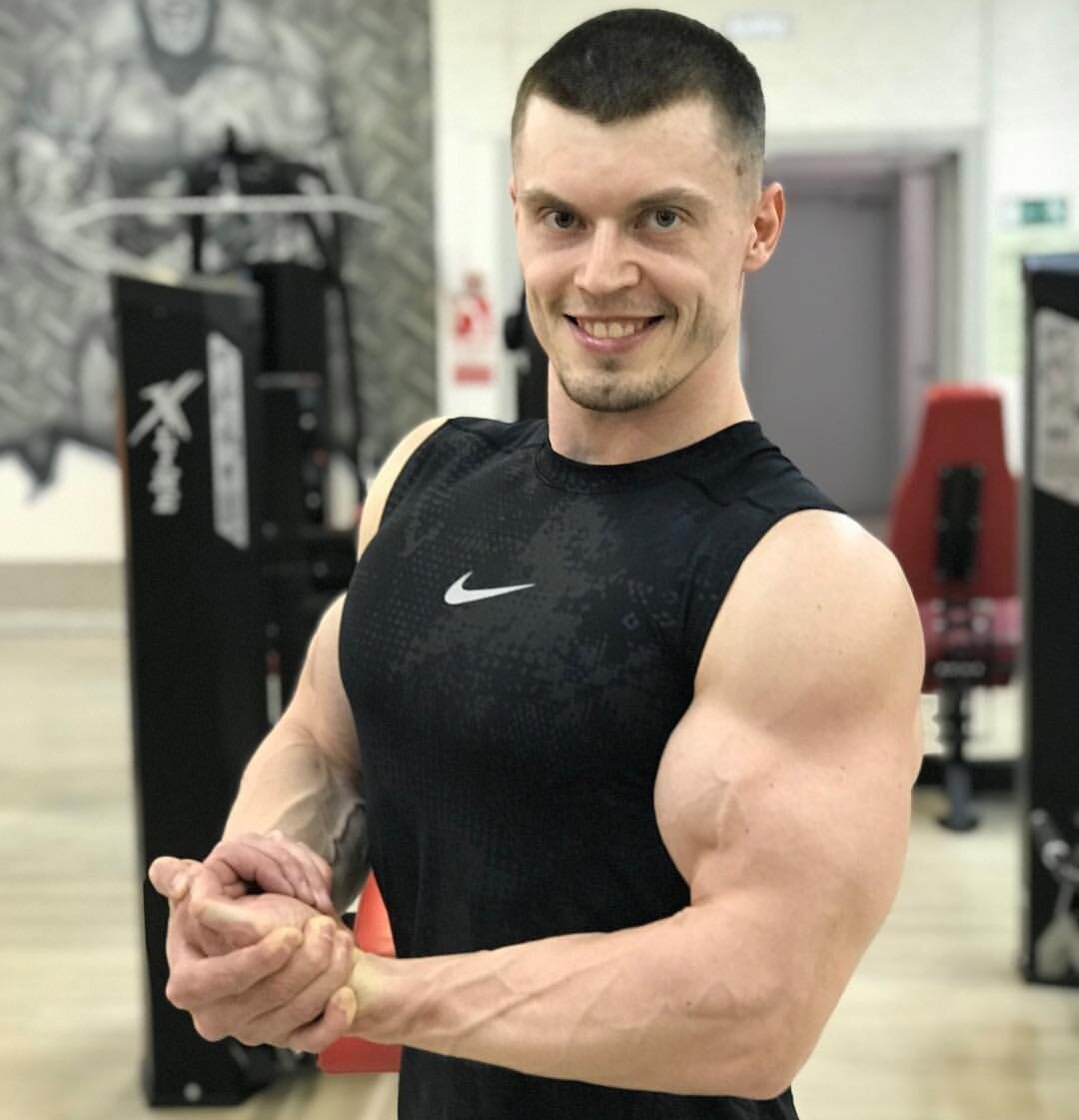 Евгений Шобик