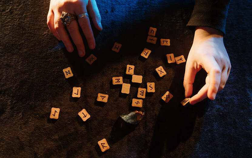    Гадание на рунах онлайн – что предсказывают древние знаки на неделю с 24 по 30 апреля