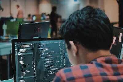   Программист ©Arif Riyanto Unsplash.com
