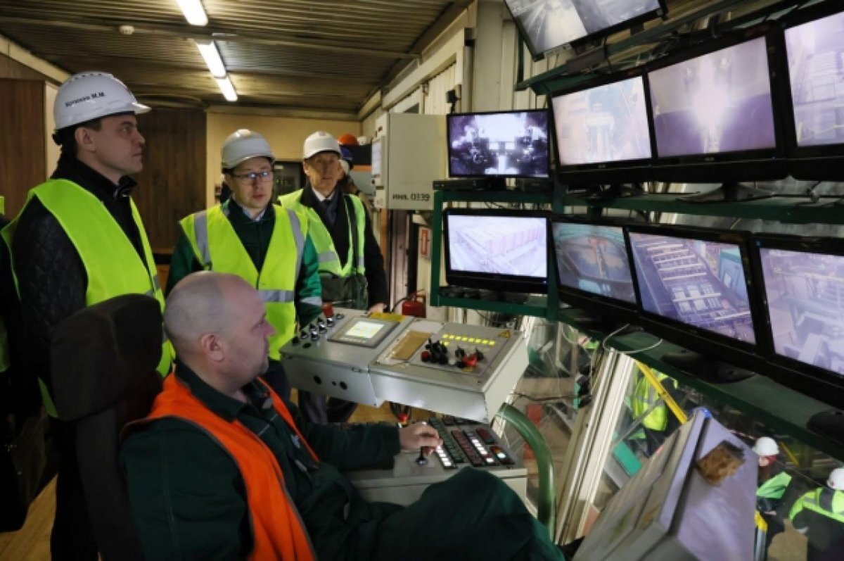    Михаил Котюков побывал на лесоперерабатывающем предприятии.