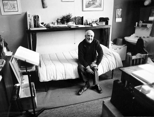 Фил Босманс в его "квартире" в монастыре, 1984 г. Фото из личного архива. 