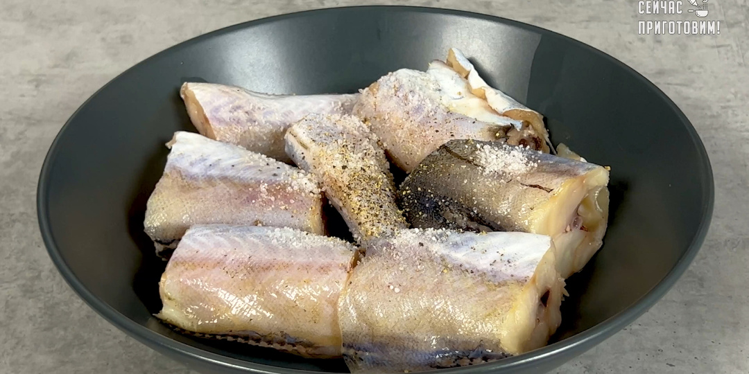 Вот так готовлю минтай много лет: рецепт из детства (простое блюдо на каждый день)