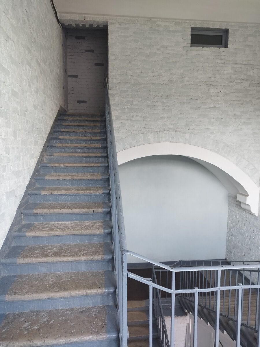 Позитивный светлый тупик)