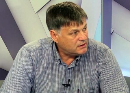    Легкоатлетическая федерация России отказалась принять в свой состав Крым и Севастополь