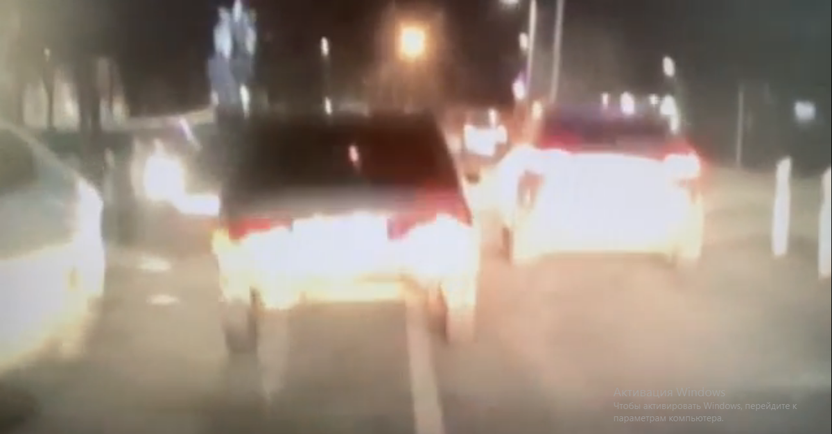    В Оренбурге 19-летнего лихача на ВАЗе задержали после применения табельного оружия Белов Михаил Александрович