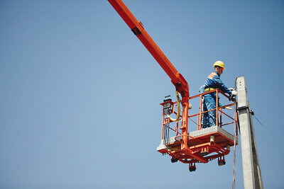    Подключение к электросети © Пресс-служба Министерства энергетики Московской области