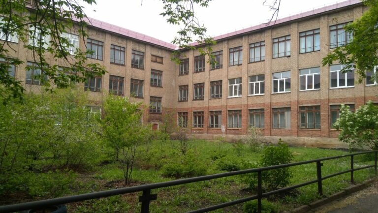    На ремонт орской школы №54 из областного бюджета выделят более 158 млн рублей Марина Шарт