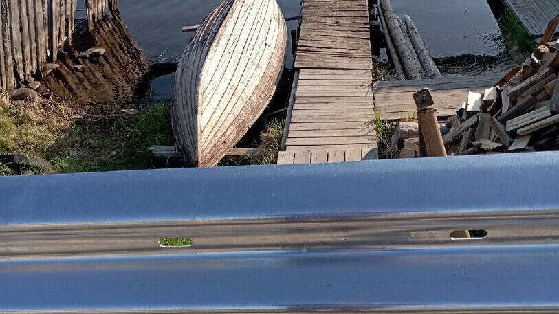     Обращение уже направлено в управление автодорог РК. Об этом в сети пожаловалась местная жительница.