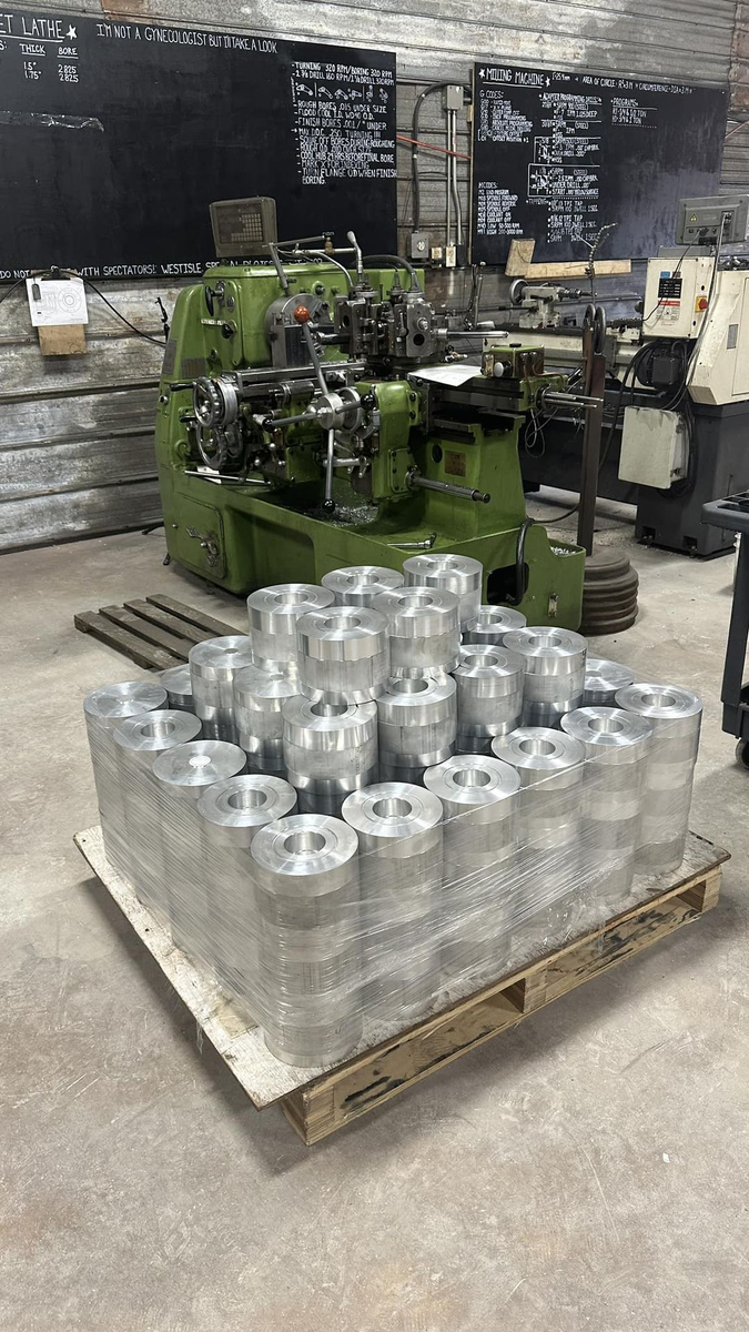 Объекты создающие объекты. Токарный станов как объект создает новые объекты болванки. Но, болванки не могут создать токарный станок?
♦
https://www.facebook.com/groups/1354800041291590/?multi_permalinks=5820149321423284